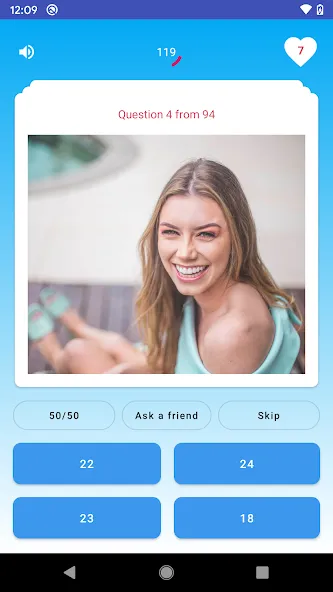 Quiz - Guess her age challenge  [МОД Бесконечные деньги] Screenshot 1